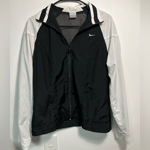 Nike L (12/14) windbreaker